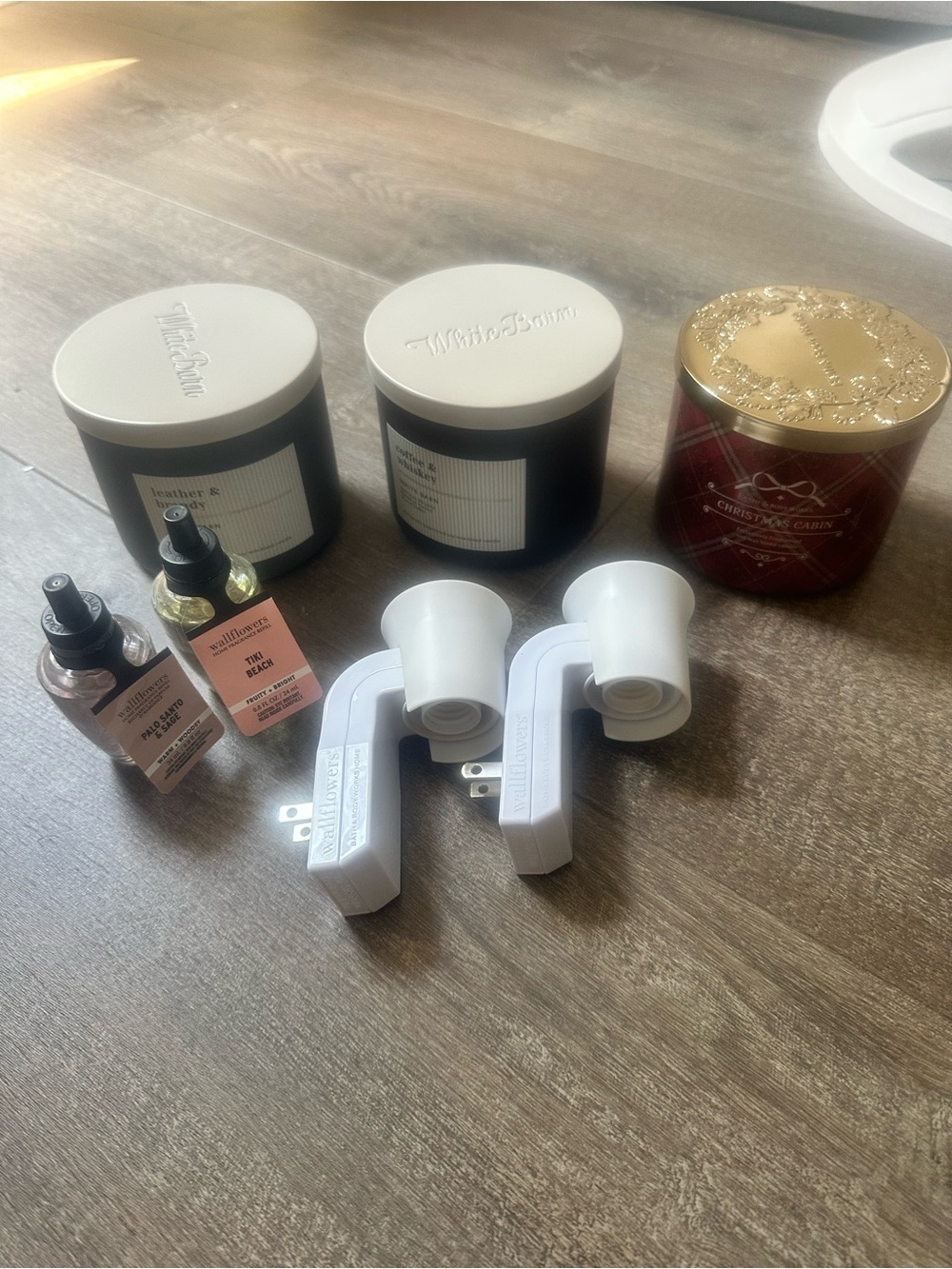 Bath and body works Candle and wallflowers